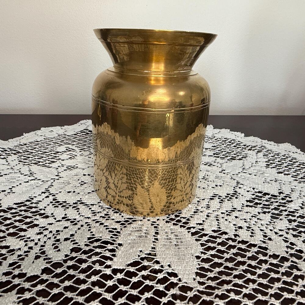 Vintage Brass Water Pot Vase India 5 InchTall‎ 4 Inch Base Brass Home Decor